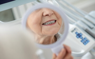 Cure dentali per anziani nella fascia di età 65-80 anni. Quali consigli?